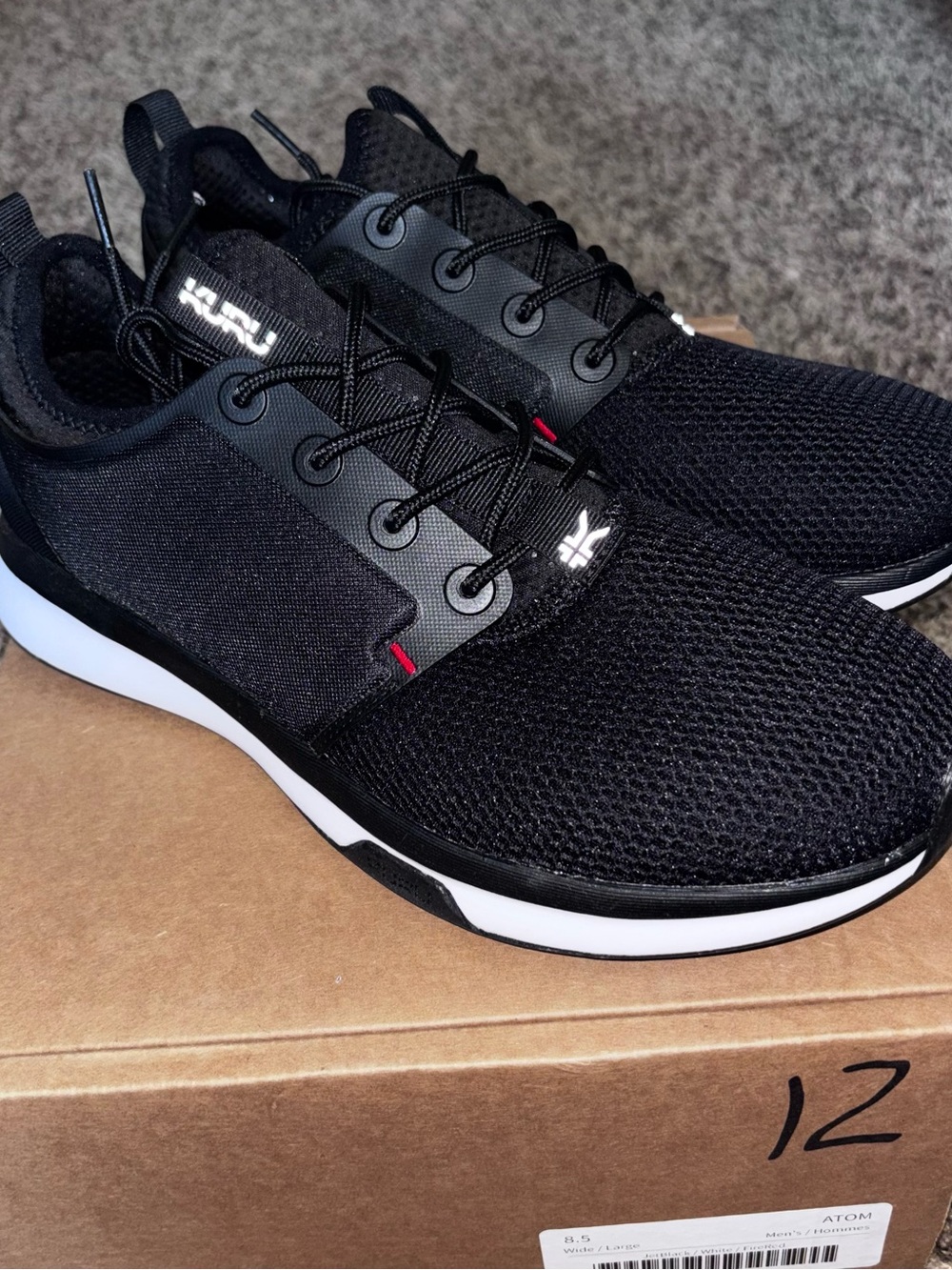 KURU Atom Men's Jet Black white Fire Red Size 8.5 Wide Shoes